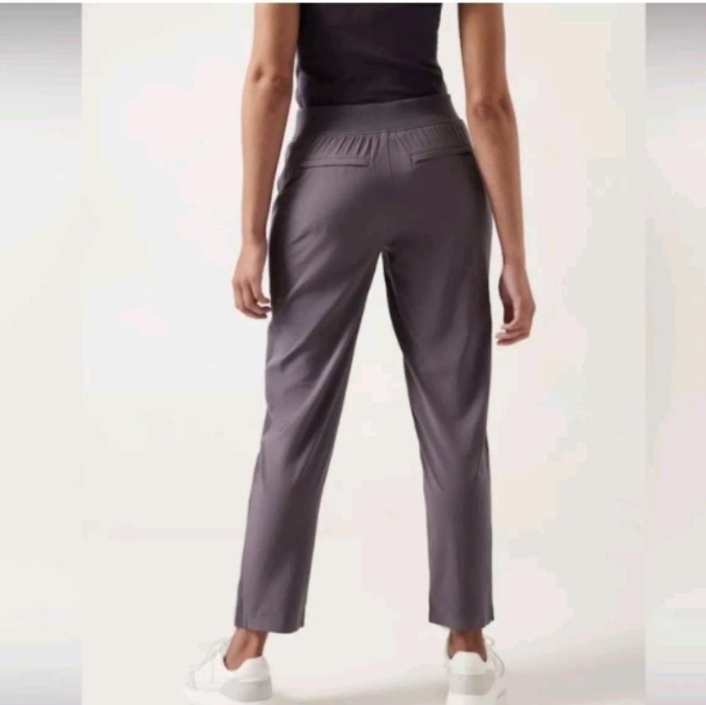 ATHLETA Brooklyn Ankle Pant Crop Casual dust violet sz 6